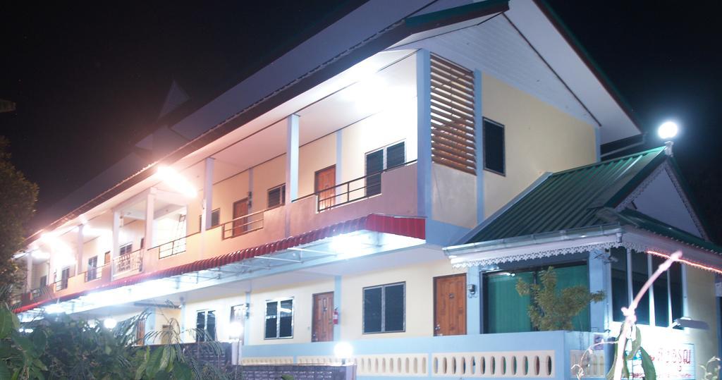 Sangaroon Hotel Pua Exterior foto
